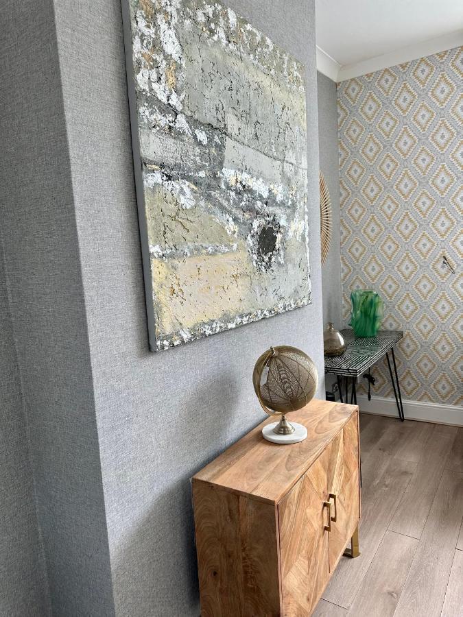 Southsea 2 Bedroom 10 Mins From Appartement *